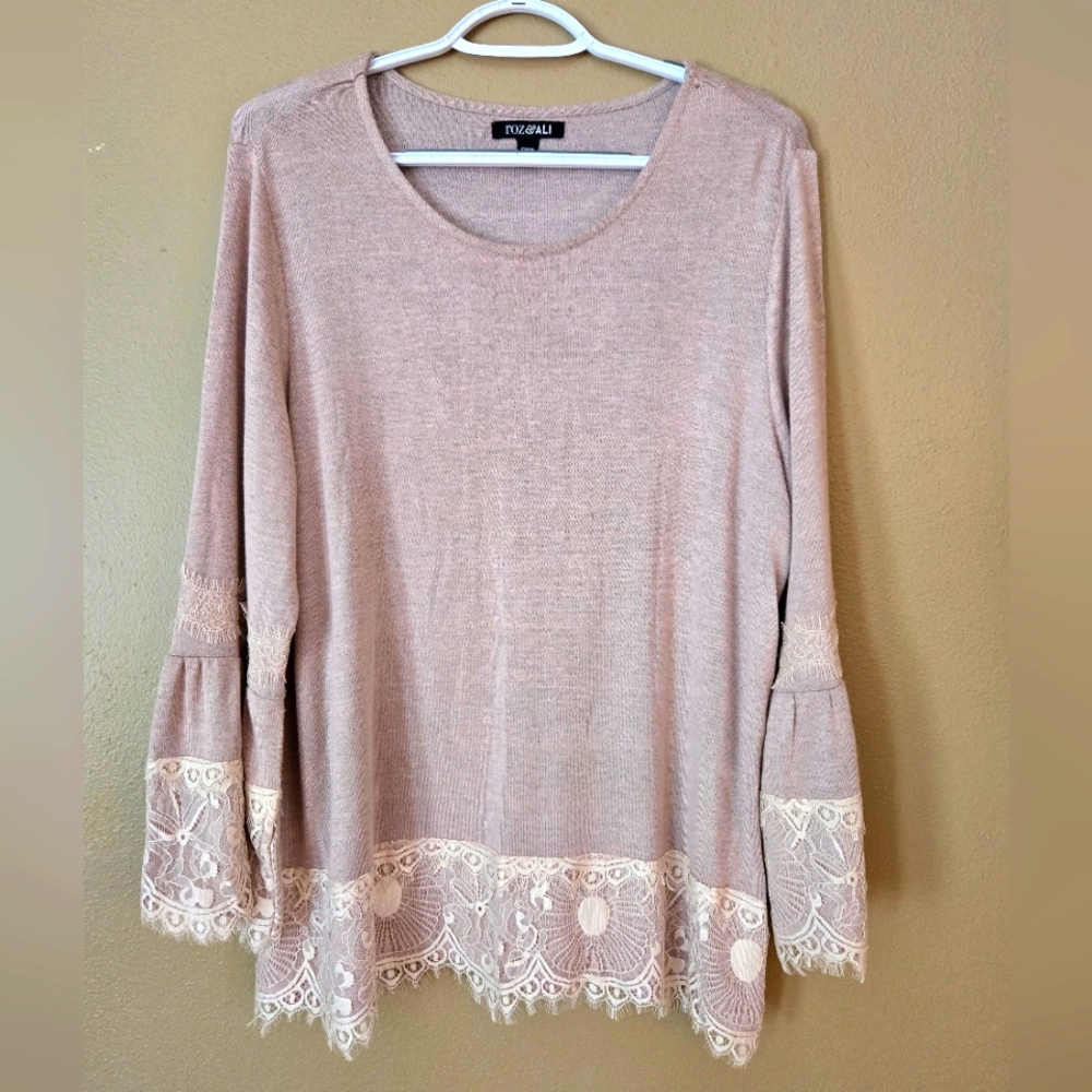 Roz & Ali Top